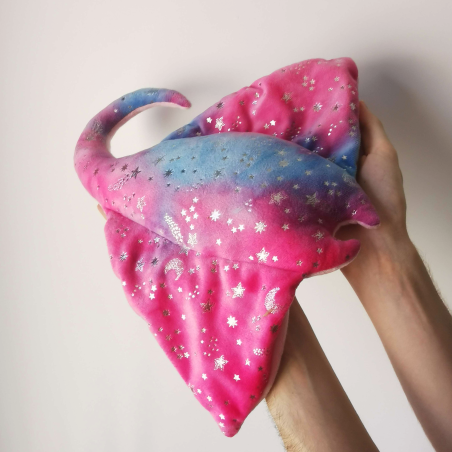 Peluche raie manta Galaxie rose